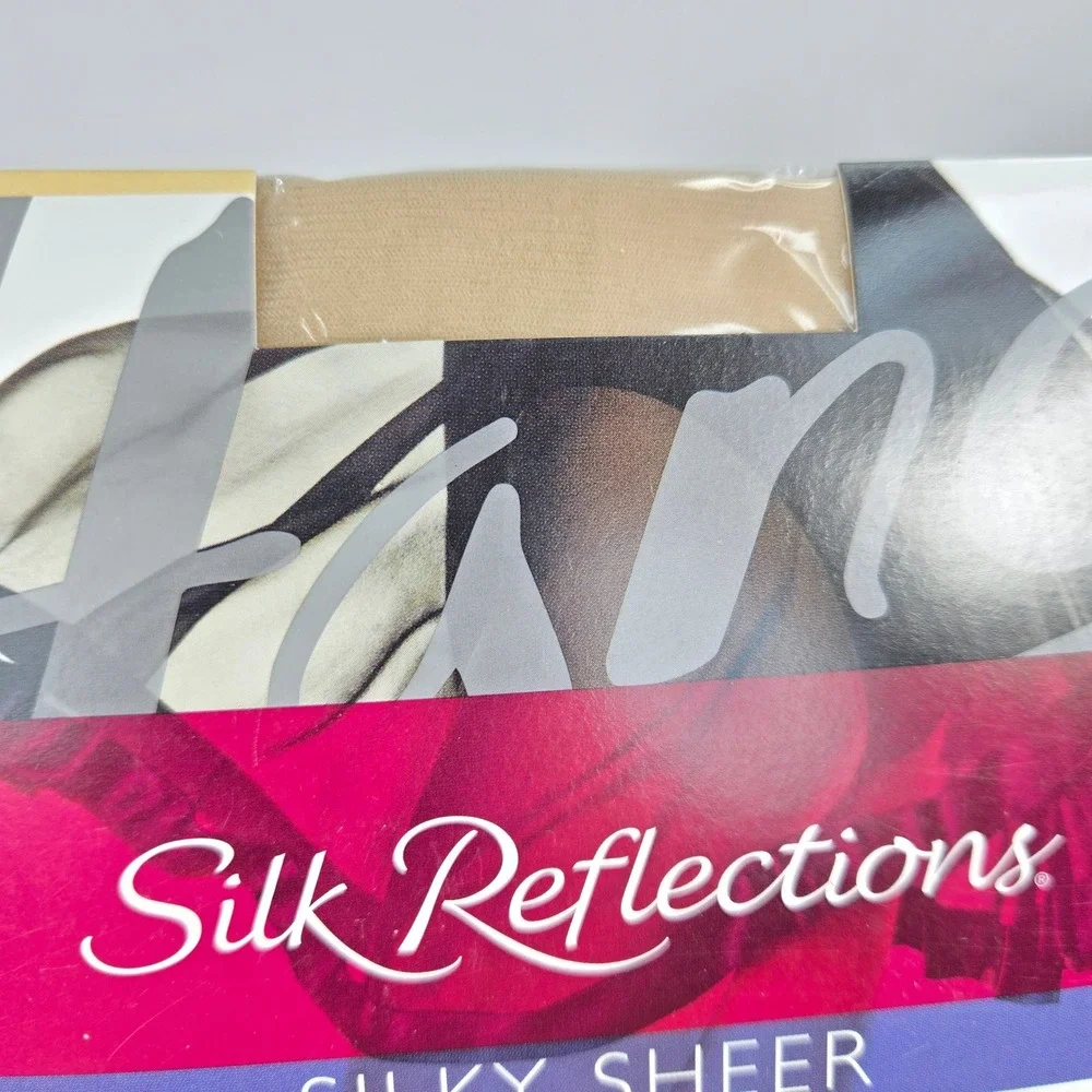Hanes Silk Reflections Silky Sheer Control Top Pantyhose 718 Size CD 3 pk colors